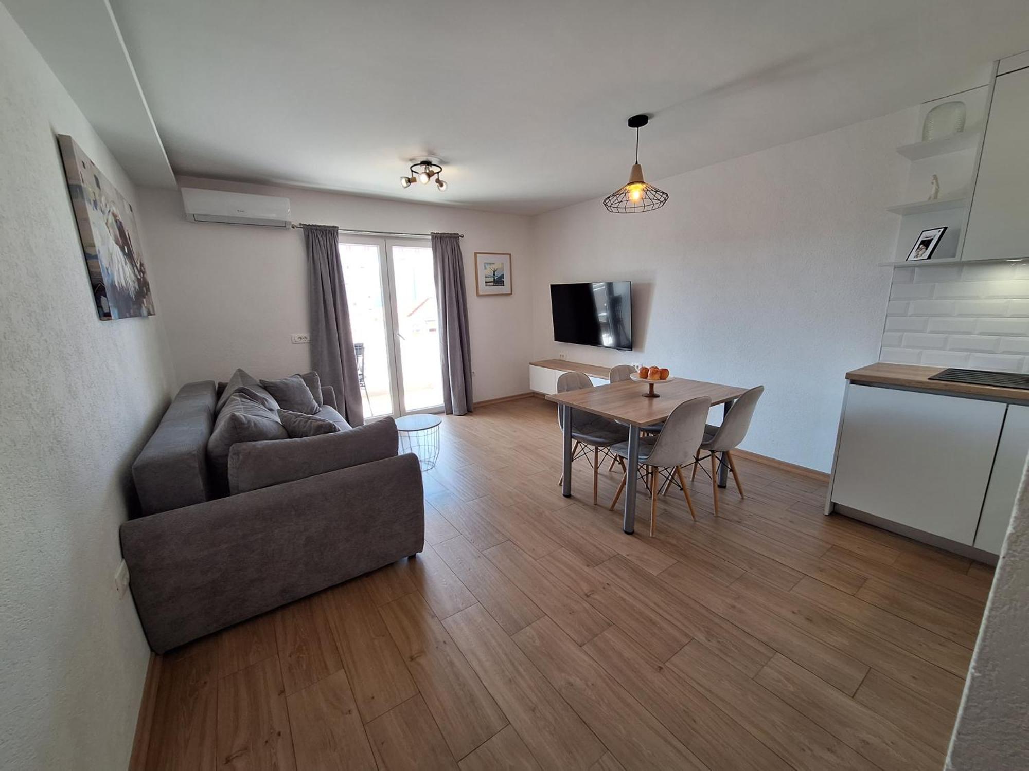 Apartment Joy Makarska Bagian luar foto